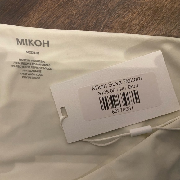 Mikoh. Brand new w/tag. White. Medium. - Picture 1 of 3